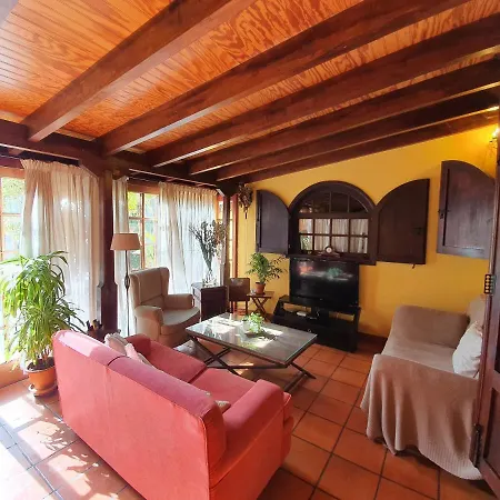 Finca Con Piscina La Cuchufleta