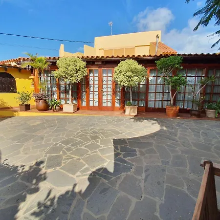 Holiday home Finca Con Piscina La Cuchufleta